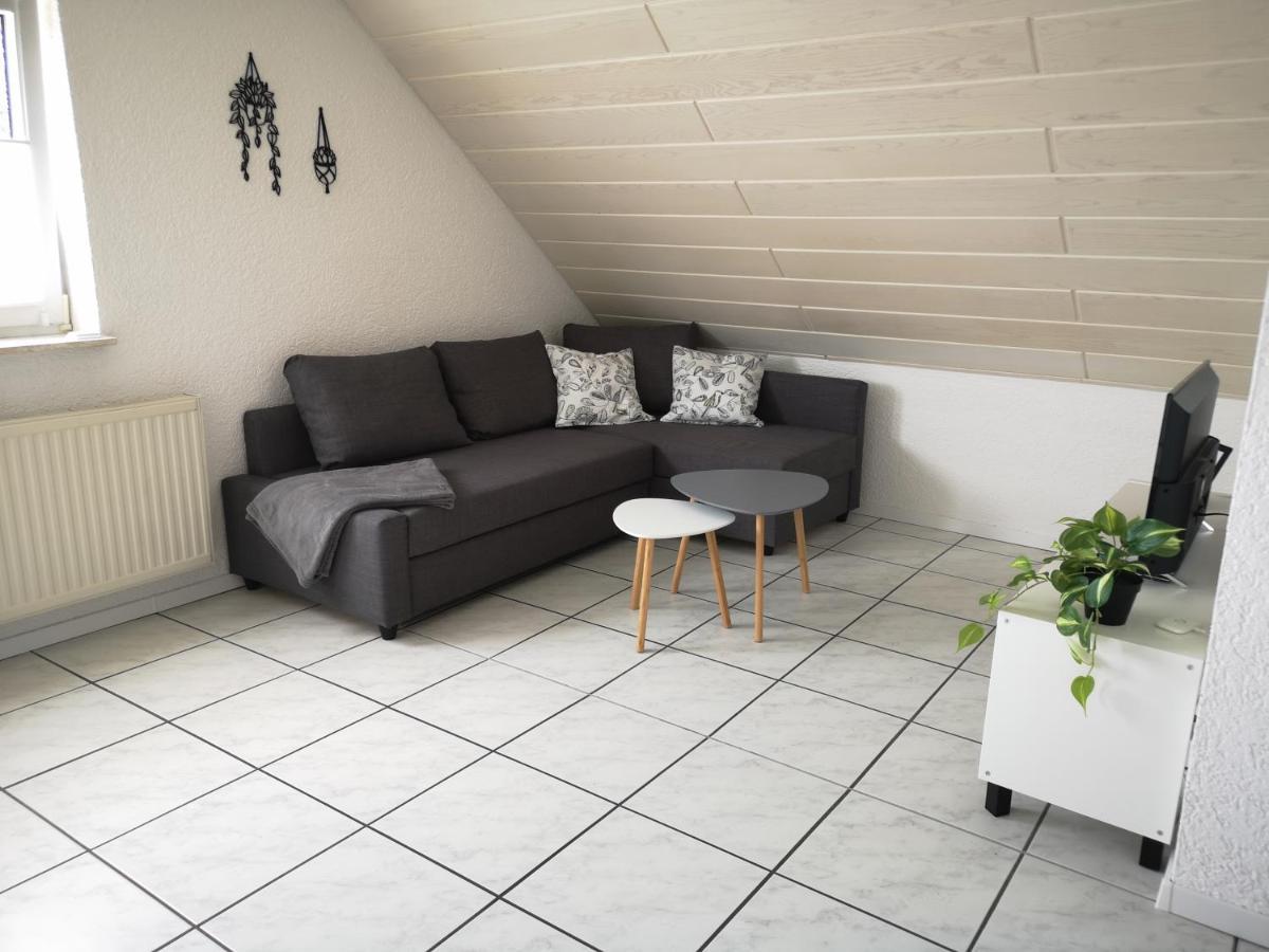 Familienfreundliche Ferienwohnung Mit Wohlfuehlbalkon Und Kostenlosem Parkplatz Nahe Messe Und Bodensee Meckenbeuren Zewnętrze zdjęcie