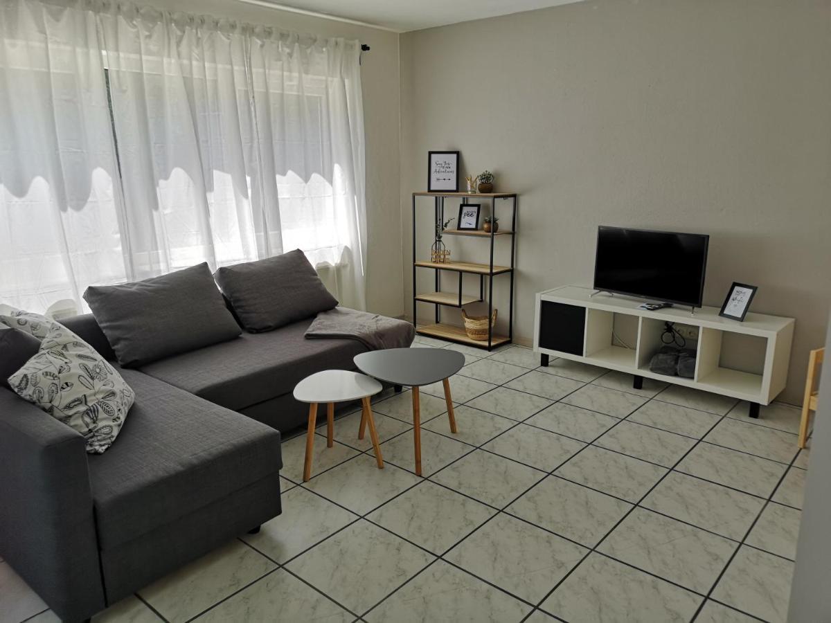 Familienfreundliche Ferienwohnung Mit Wohlfuehlbalkon Und Kostenlosem Parkplatz Nahe Messe Und Bodensee Meckenbeuren Zewnętrze zdjęcie